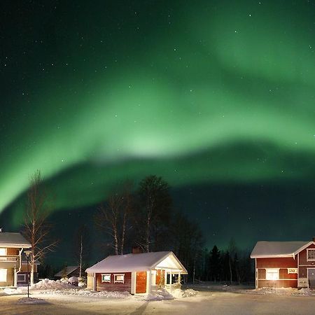 Loma-Paksu Hotell Köngäs Eksteriør bilde