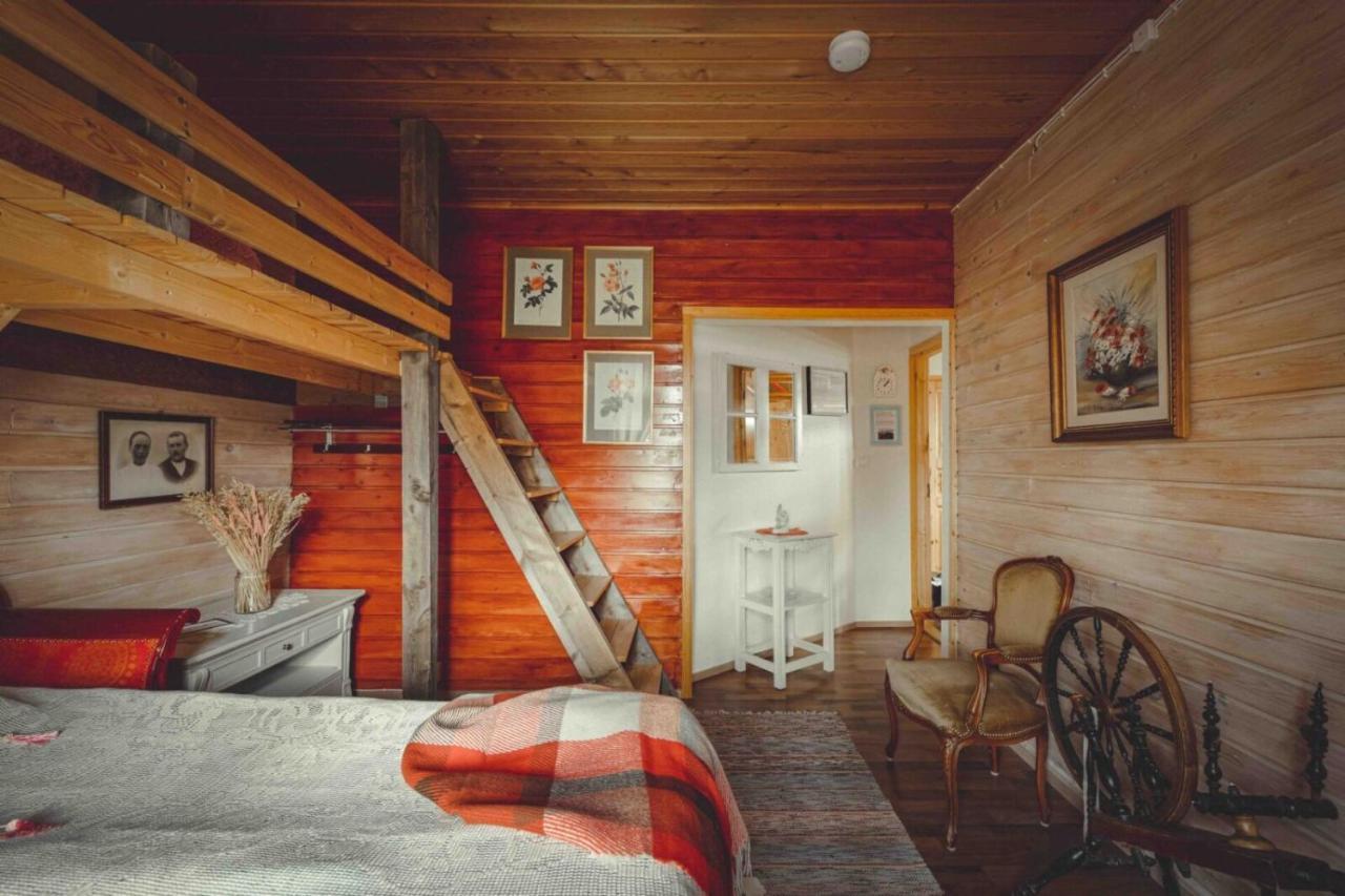 Loma-Paksu Hotell Köngäs Eksteriør bilde