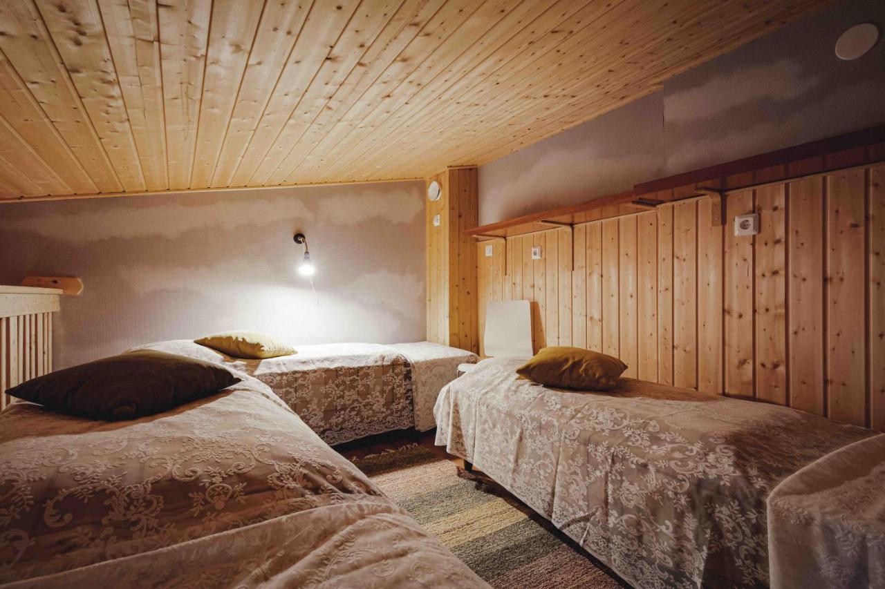 Loma-Paksu Hotell Köngäs Eksteriør bilde